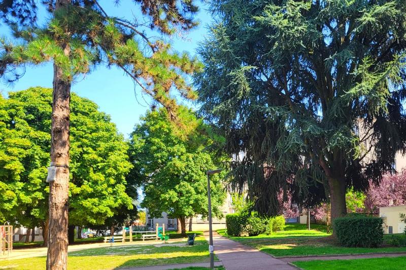 Appartement - 86 m² - 5 pièces