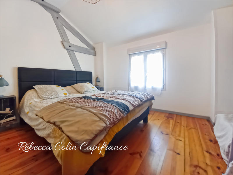 Longère - 290 m² - 12 pièces