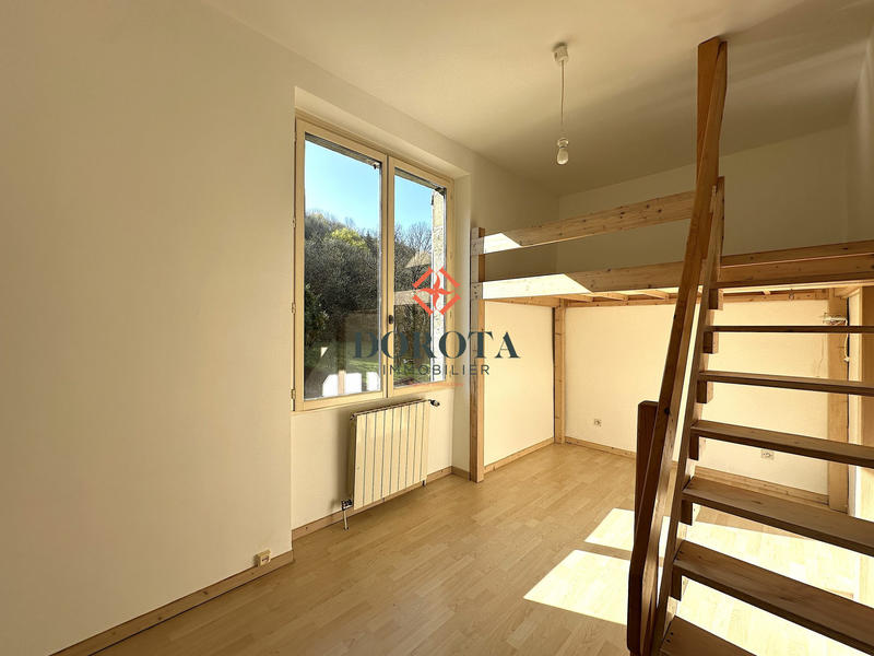 Appartement - 136 m² - 4 pièces