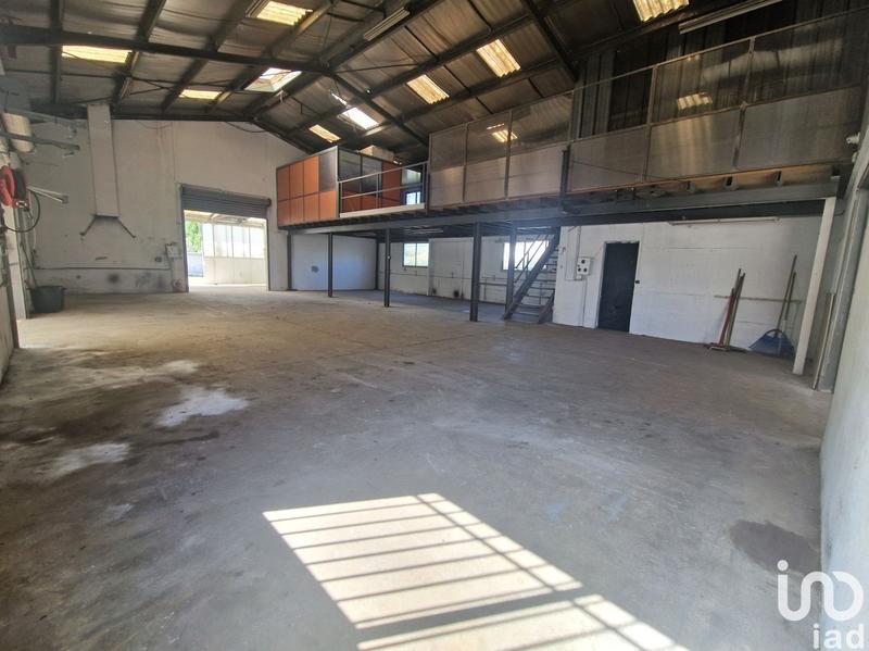 Local commercial - 781 m²