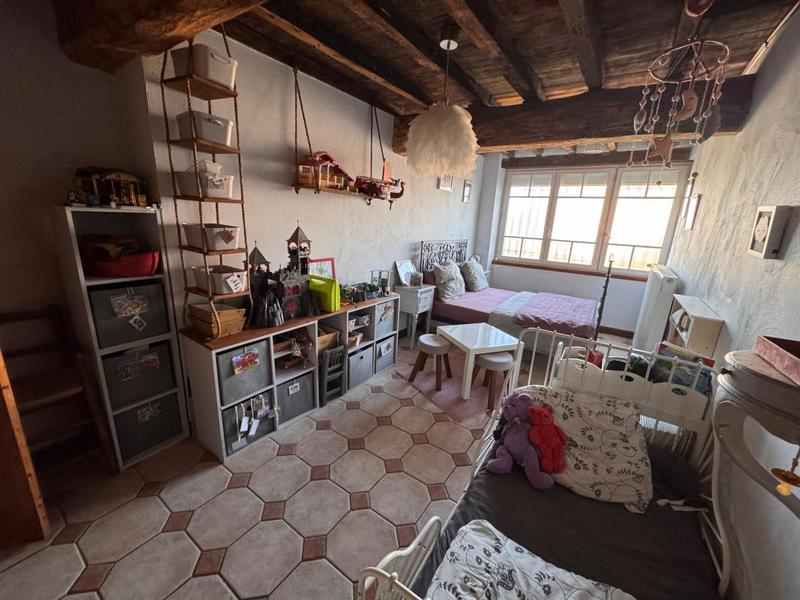 Maison de ville - 240 m² - 7 pièces