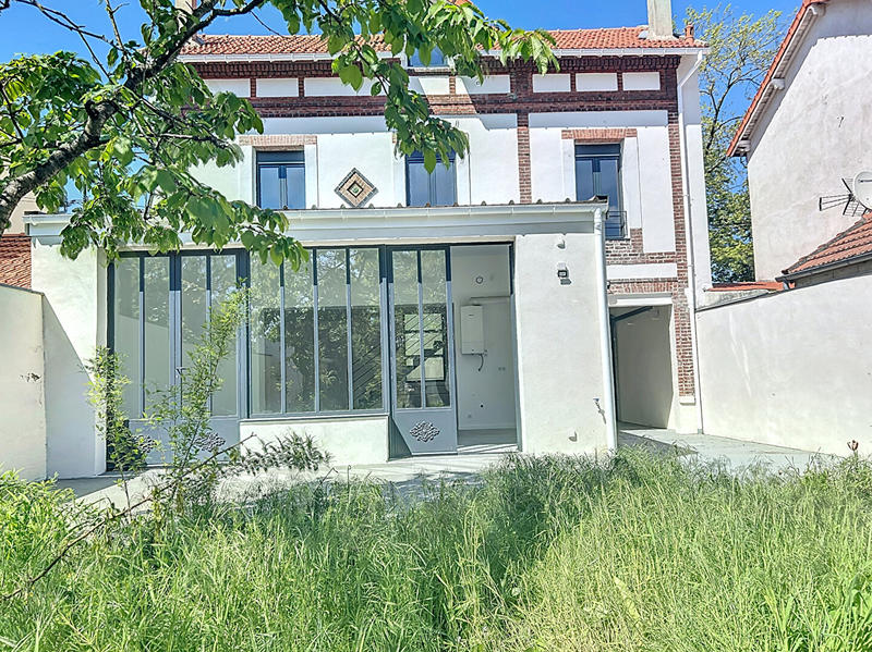 Maison - 115 m² - 6 pièces