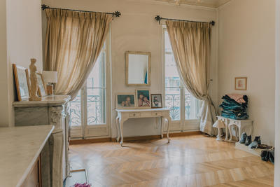 Appartement - 187 m² - 5 pièces