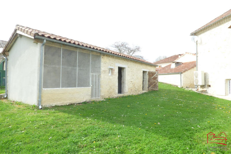 Maison - 239 m² - 5 pièces