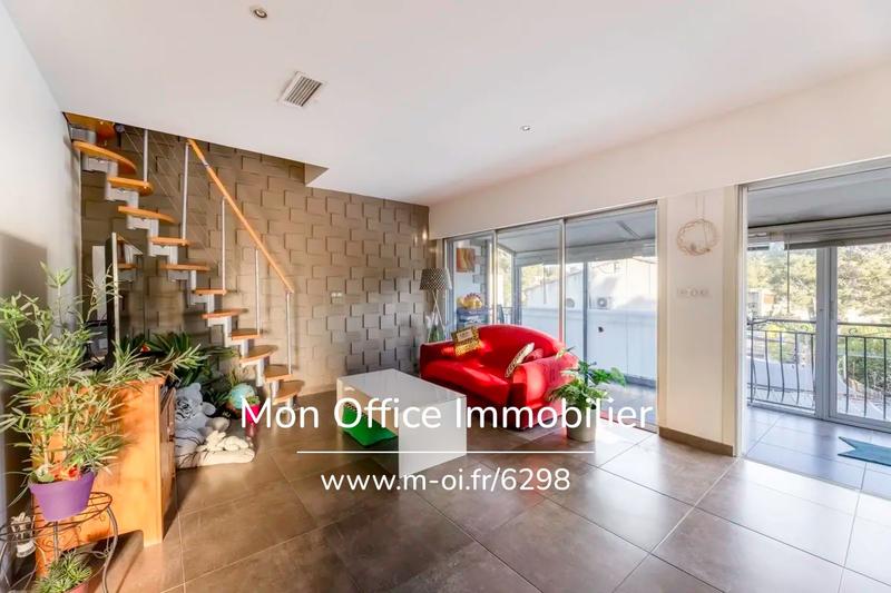 Appartement - 84 m² - 4 pièces