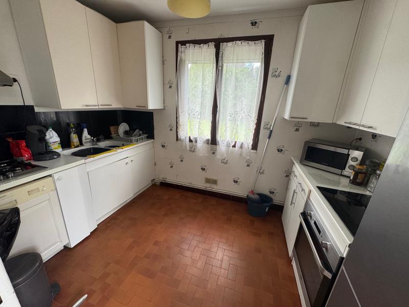 Maison - 92 m² - 5 pièces