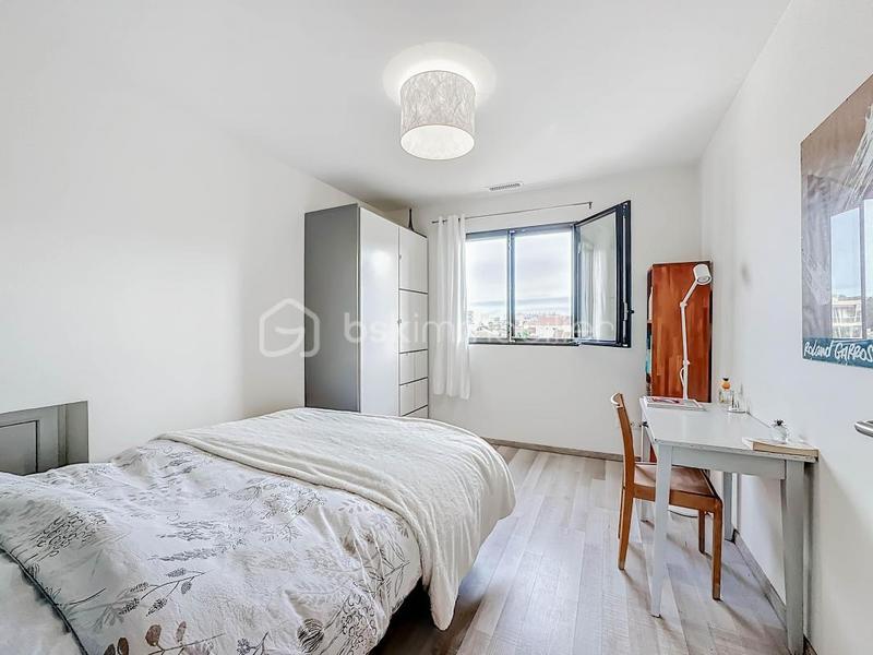 Villa - 100 m² - 5 pièces