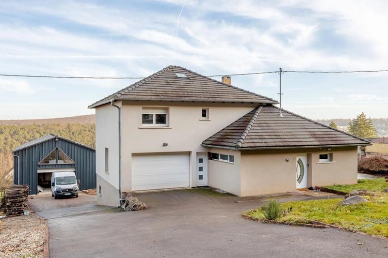 Maison - 190 m² - 6 pièces