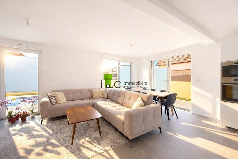 Maison - 130 m² - 6 pièces