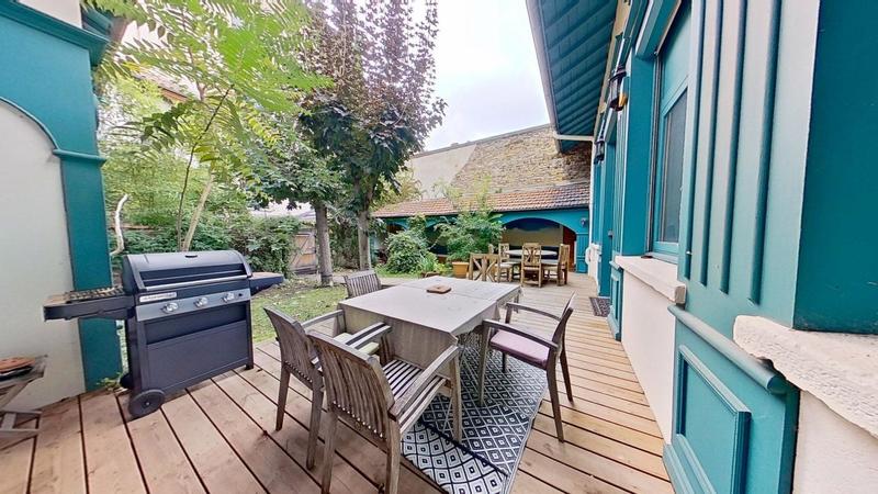 Maison de ville - 200 m² - 5 pièces