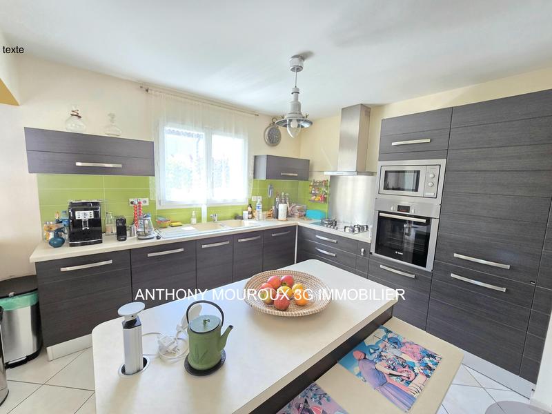 Maison - 162 m² - 6 pièces