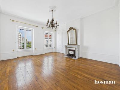 Appartement - 105 m² - 4 pièces