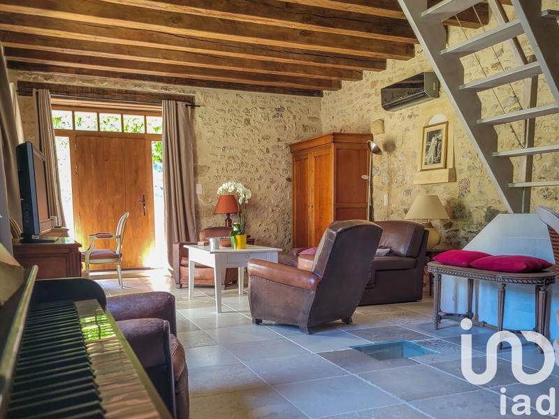 Maison - 180 m² - 7 pièces