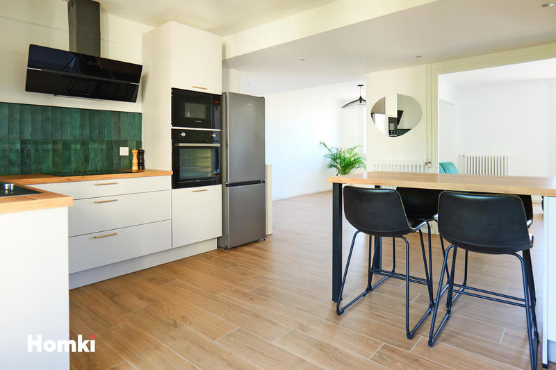 Appartement - 100 m² - 4 pièces