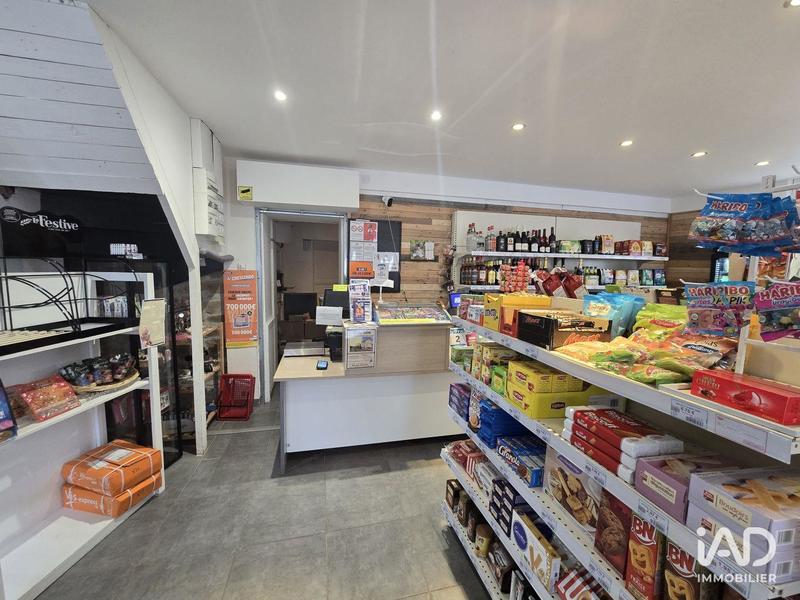 Local commercial - 90 m²