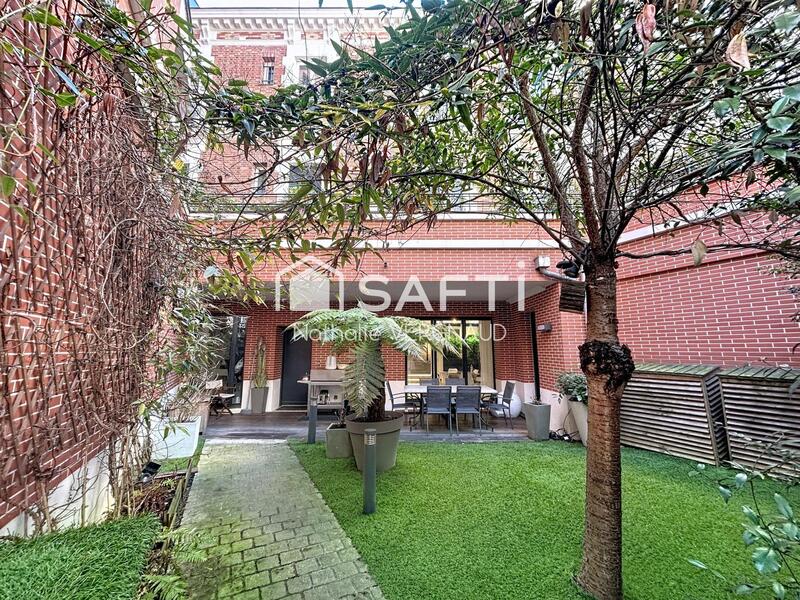 Appartement - 140 m² - 5 pièces