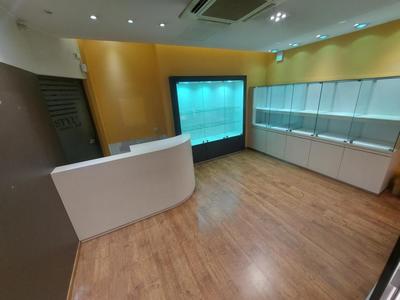 Local commercial - 36 m² - 2 pièces