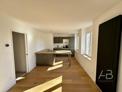 Appartement - 49 m² - 2 pièces