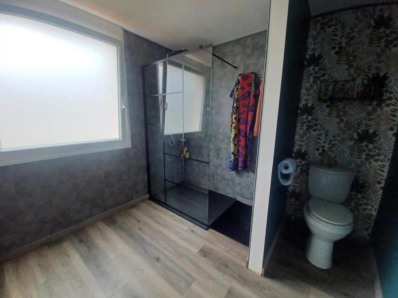 Maison - 101 m² - 5 pièces