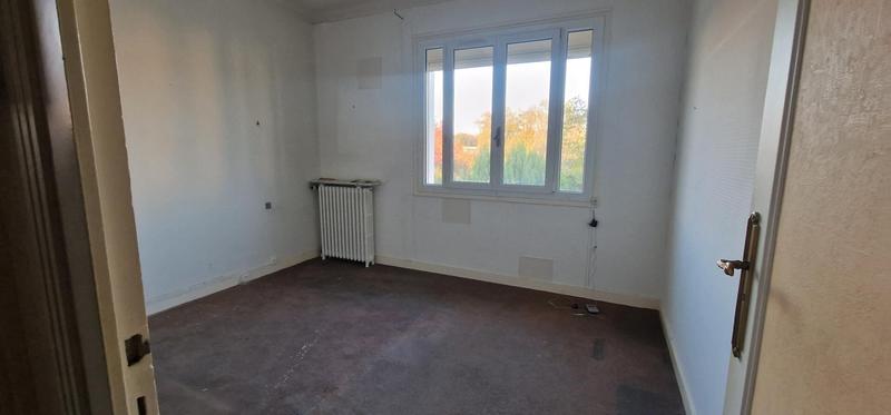 Maison - 107 m² - 7 pièces