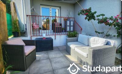 Chambre - 10 m² - 1 pièce