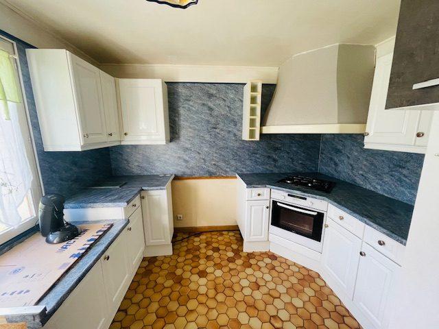 Maison traditionnelle - 103 m² - 5 pièces