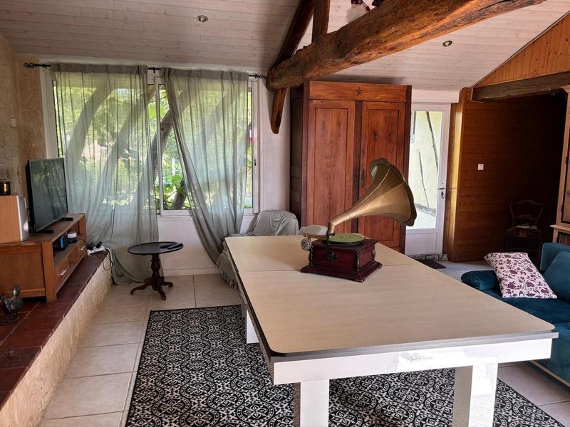 Maison - 160 m² - 5 pièces