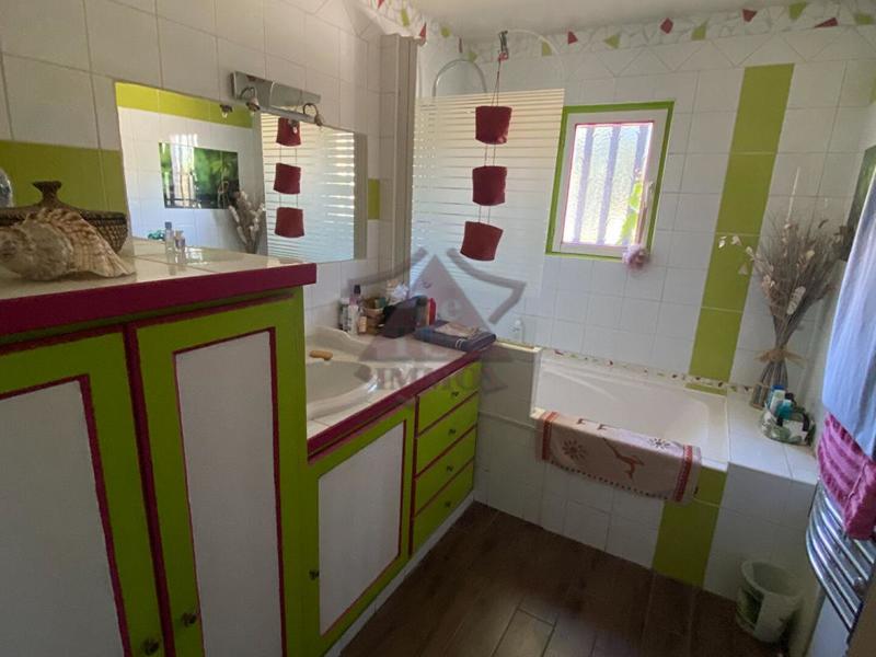 Maison - 158 m² - 8 pièces