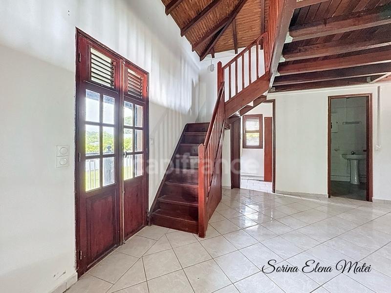 Maison - 150 m² - 9 pièces