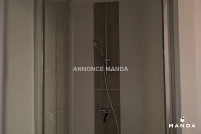 Chambre - 11 m² - 5 pièces