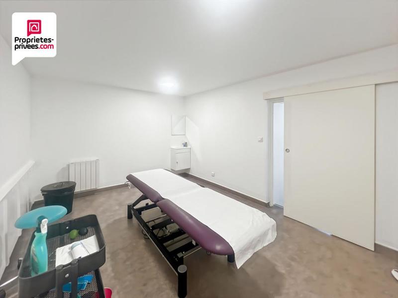 Maison - 127 m² - 9 pièces