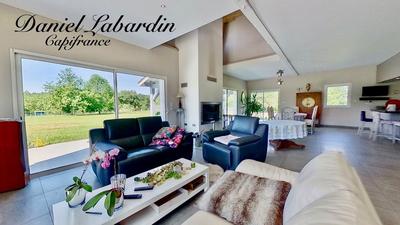 Maison d'architecte - 195 m² - 6 pièces