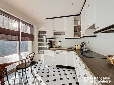 Maison - 153 m² - 7 pièces