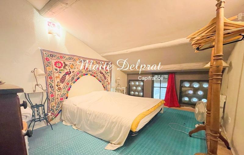 Maison - 262 m² - 9 pièces