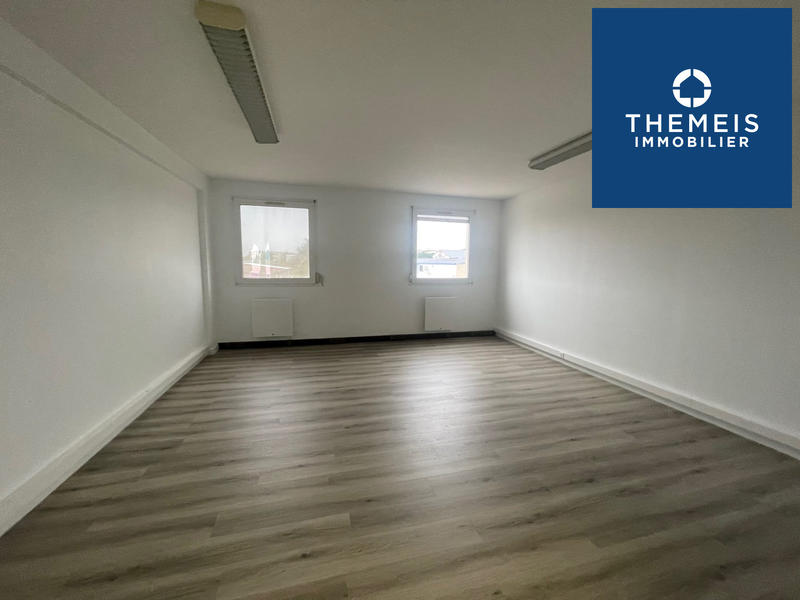 Bureau - 56 m² - 2 pièces