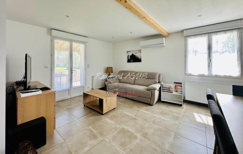 Maison - 263 m² - 11 pièces