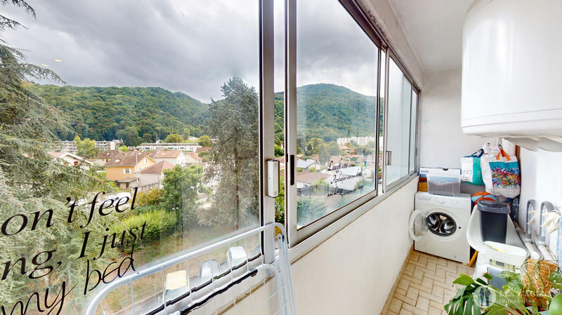 Appartement - 60 m² - 4 pièces