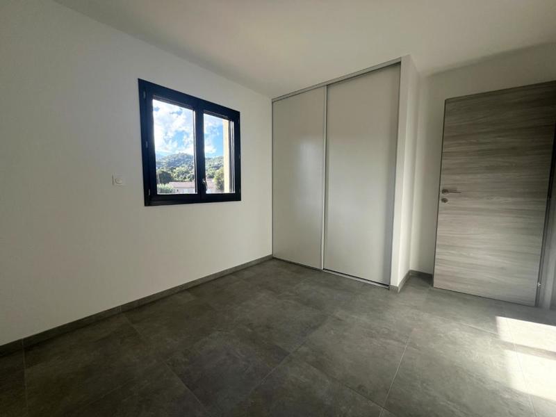Appartement - 76 m² - 3 pièces