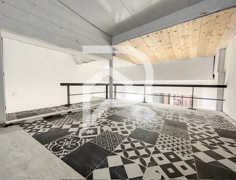 Local commercial - 54 m²