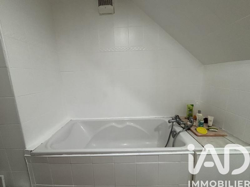 Maison - 142 m² - 8 pièces