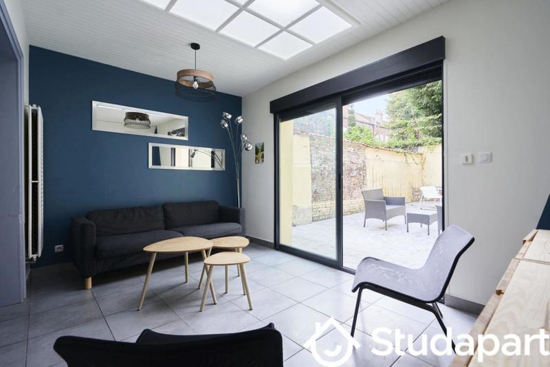 Chambre - 12 m² - 1 pièce