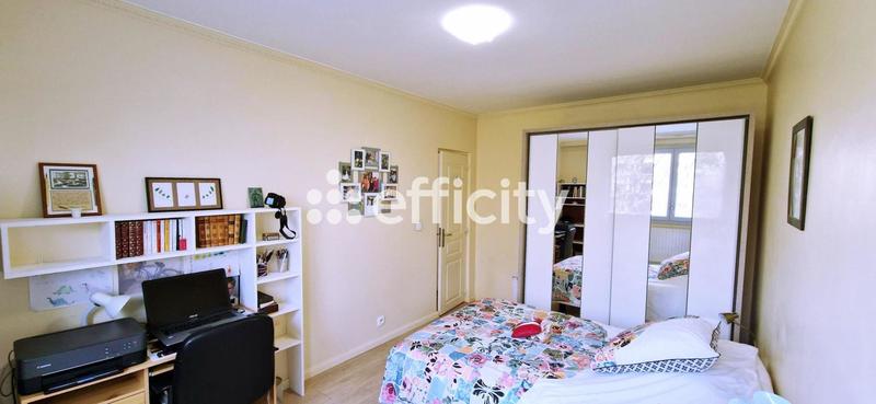 Appartement - 81 m² - 4 pièces