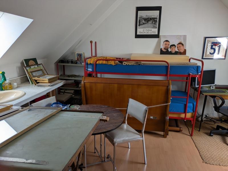 Maison - 195 m² - 9 pièces