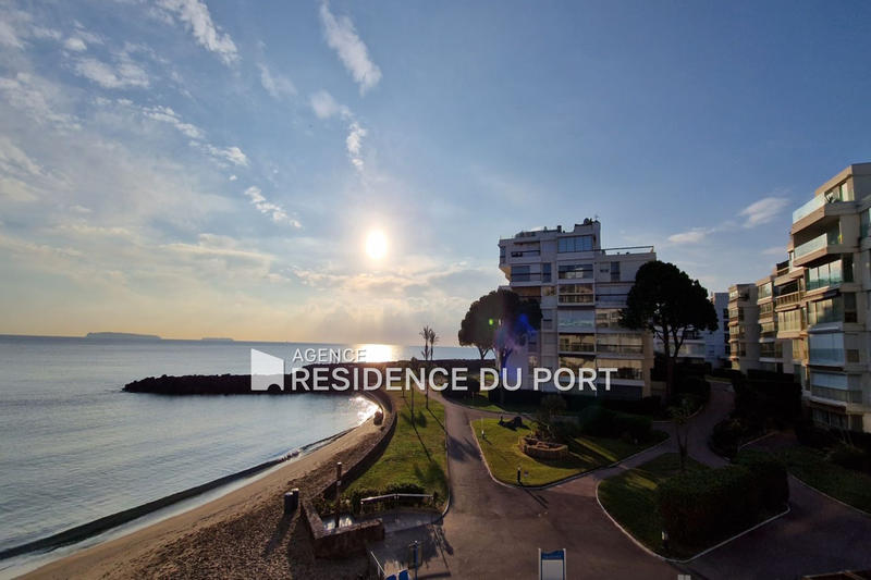 Appartement - 70 m² - 2 pièces