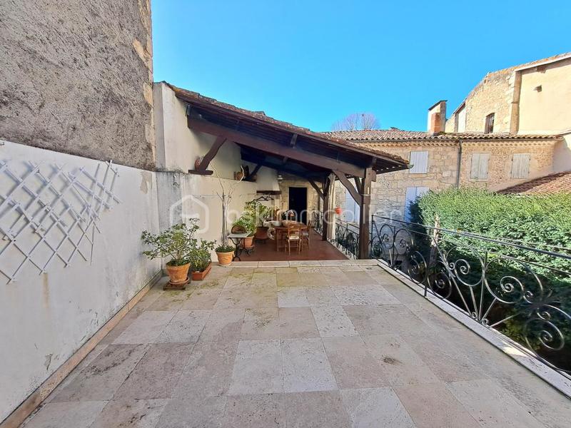 Maison de ville - 288 m² - 10 pièces