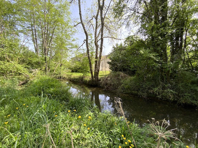 Maison - 201 m² - 7 pièces