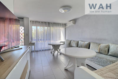 Appartement - 81 m² - 4 pièces