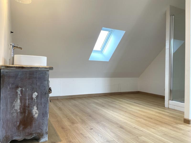 Maison - 150 m² - 8 pièces