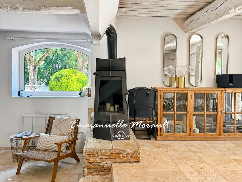 Maison - 184 m² - 7 pièces