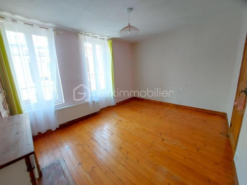 Maison jumelée - 94 m² - 4 pièces